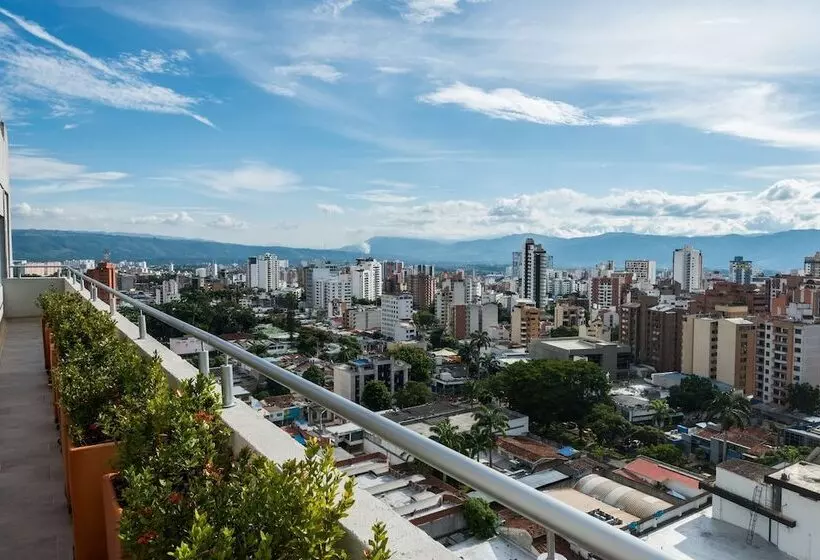 Hotelli Hampton By Hilton Bucaramanga
