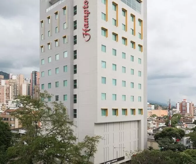 Hotelli Hampton By Hilton Bucaramanga