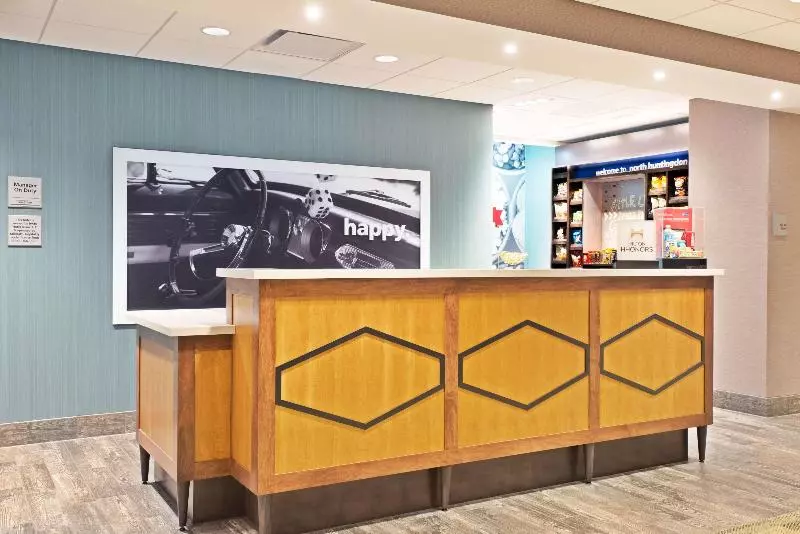 ホテル Hampton Inn & Suites North Huntingdonirwin