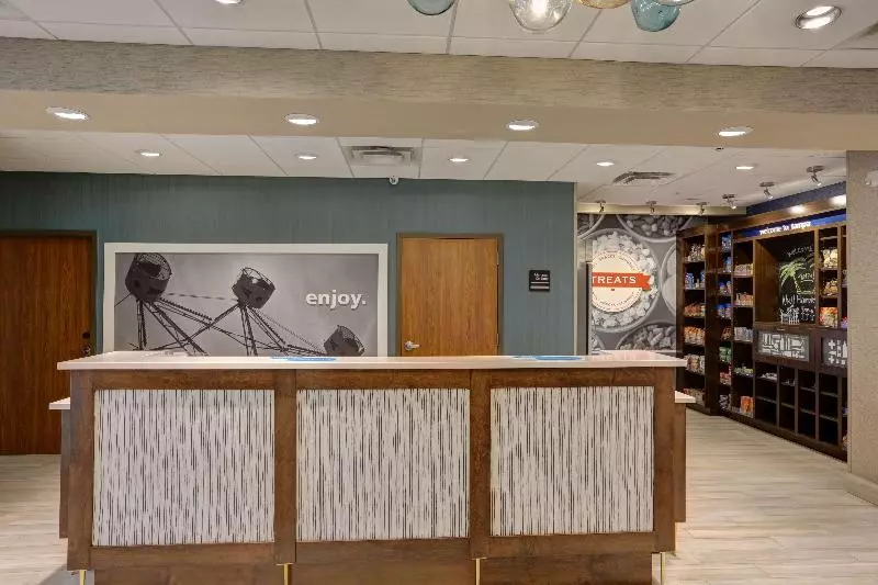 ホテル Hampton Inn & Suites Tampa Busch Gardens Area