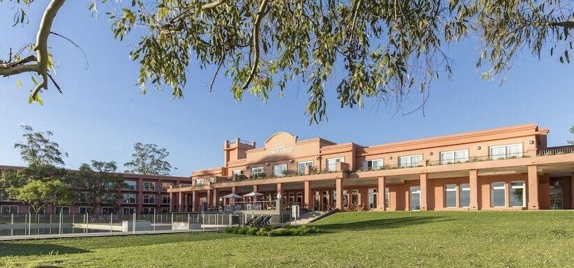 Otel Howard Johnson Chascomus