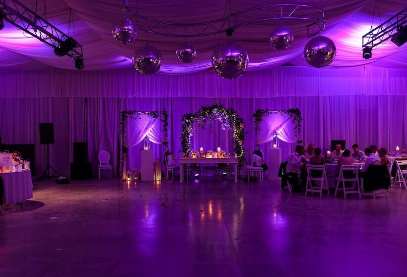 Otel Howard Johnson Chascomus