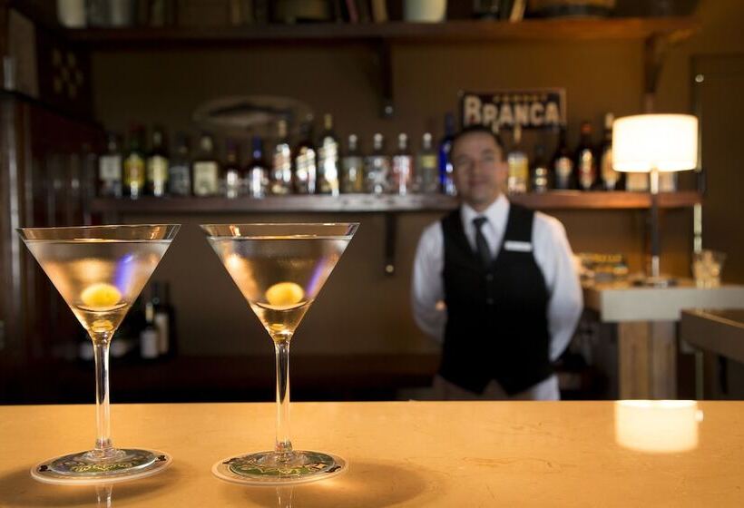 Otel Howard Johnson Chascomus