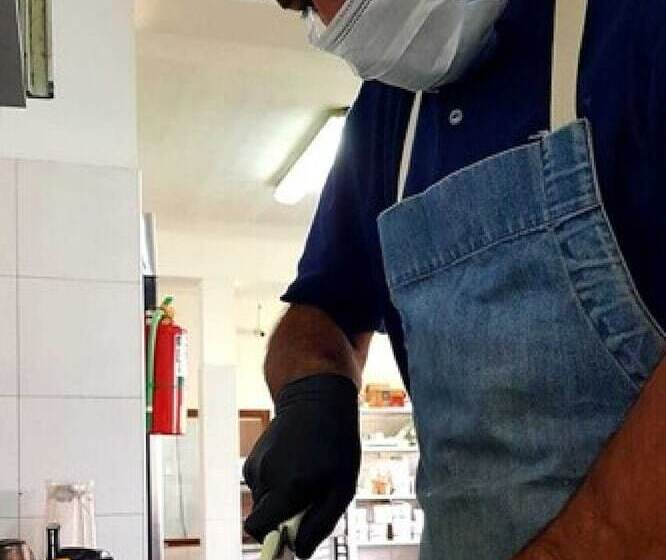 Otel Howard Johnson Chascomus