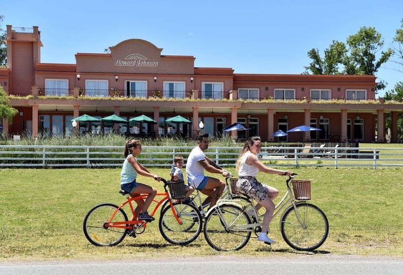 Otel Howard Johnson Chascomus