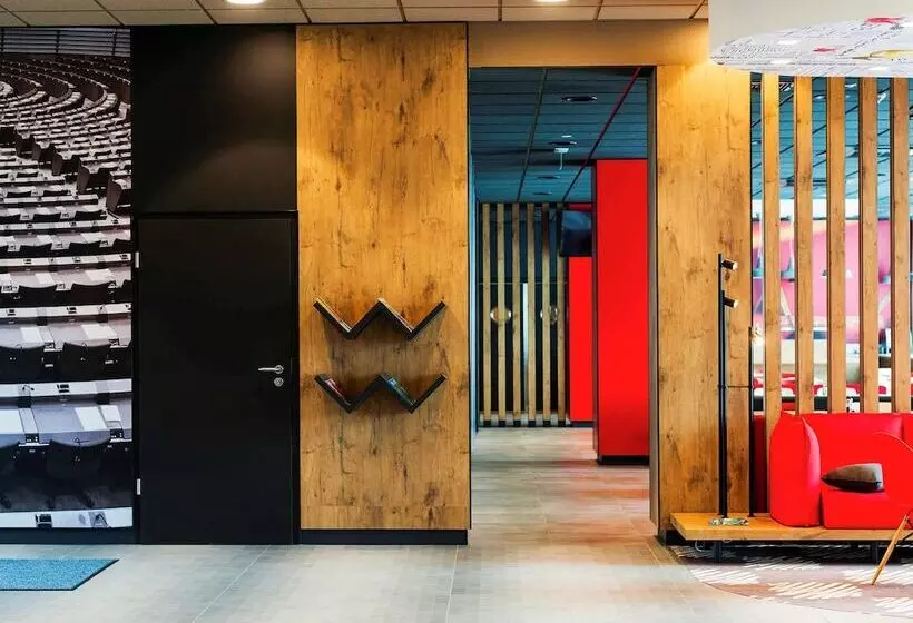 ホテル Ibis Poznan Polnoc