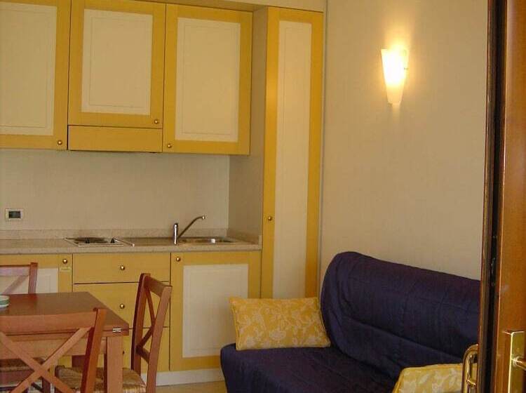 Отель Le Corti Del Lago