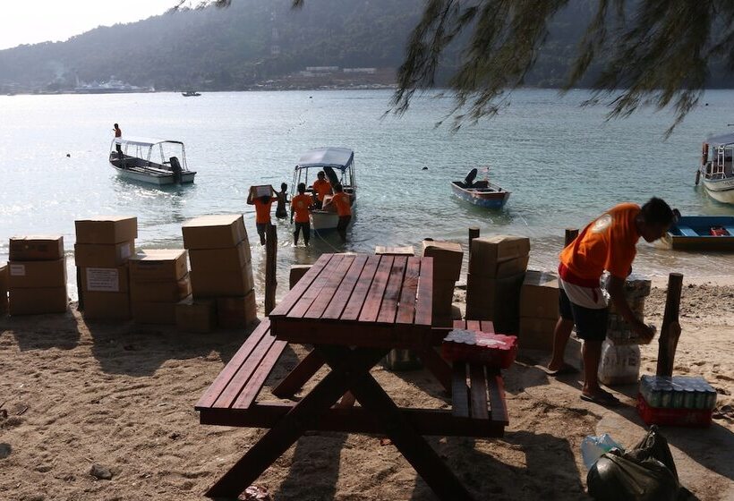 Отель The Barat Perhentian Beach Resort