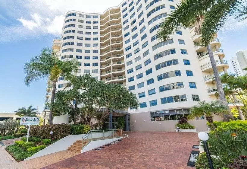 ホテル The Meriton Apartments On Main Beach