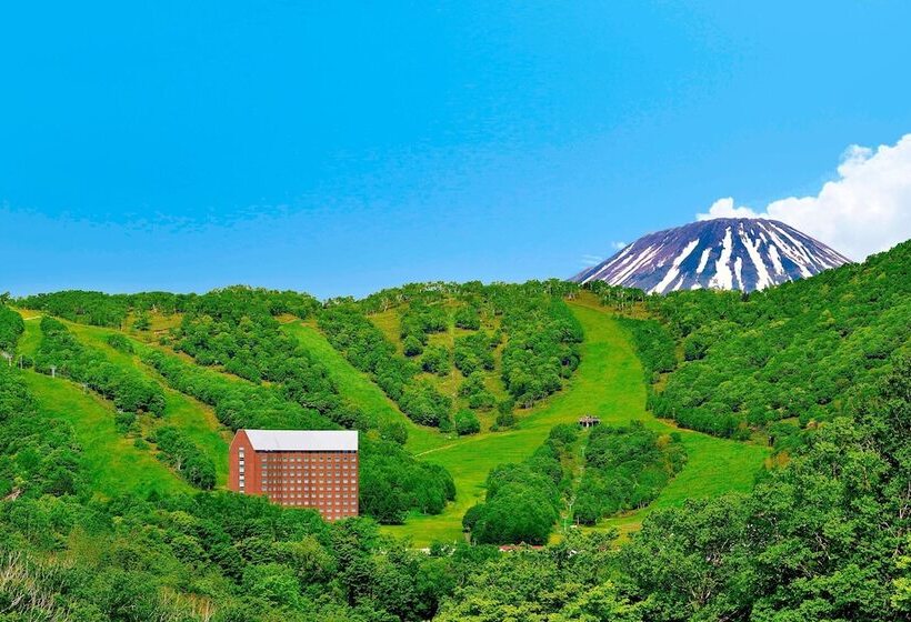 فندق The Westin Rusutsu Resort