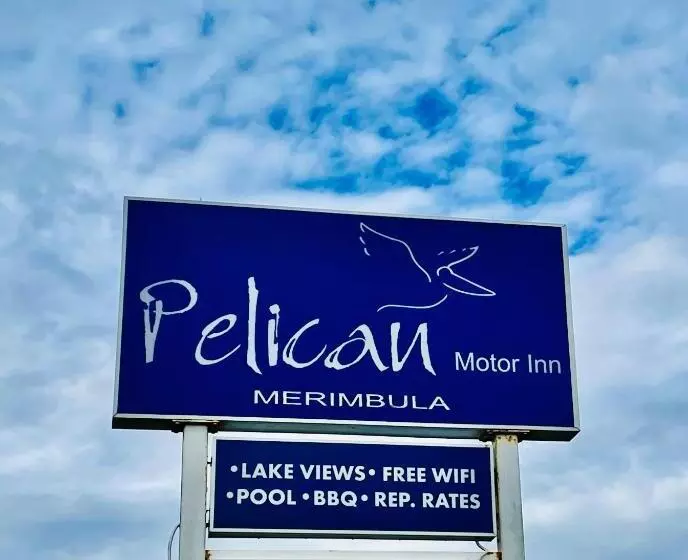 モーテル Pelican Motor Inn