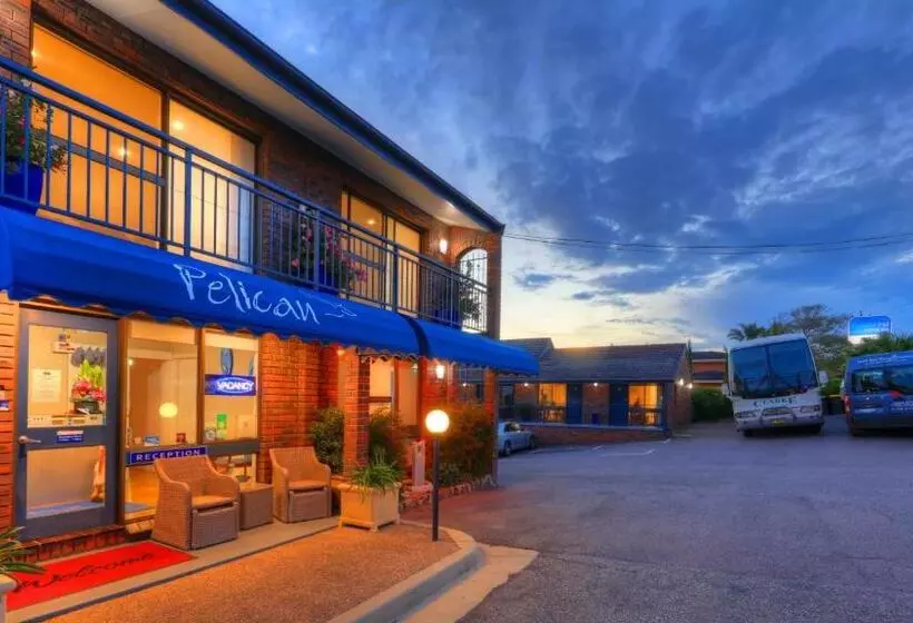モーテル Pelican Motor Inn