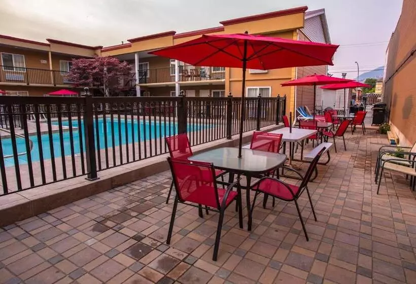 モーテル Sahara Courtyard Inn Penticton