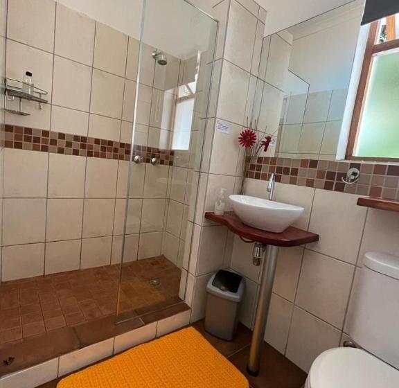 بنسيون Marula Lodge