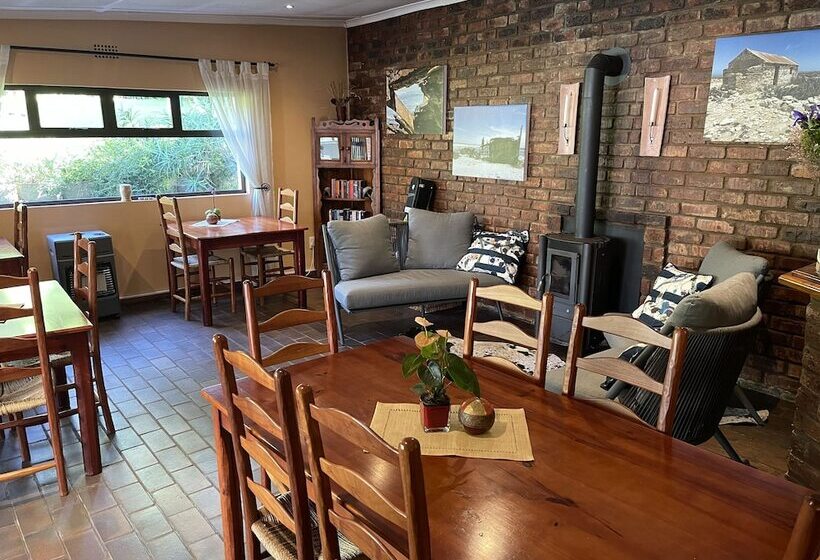 بنسيون Marula Lodge