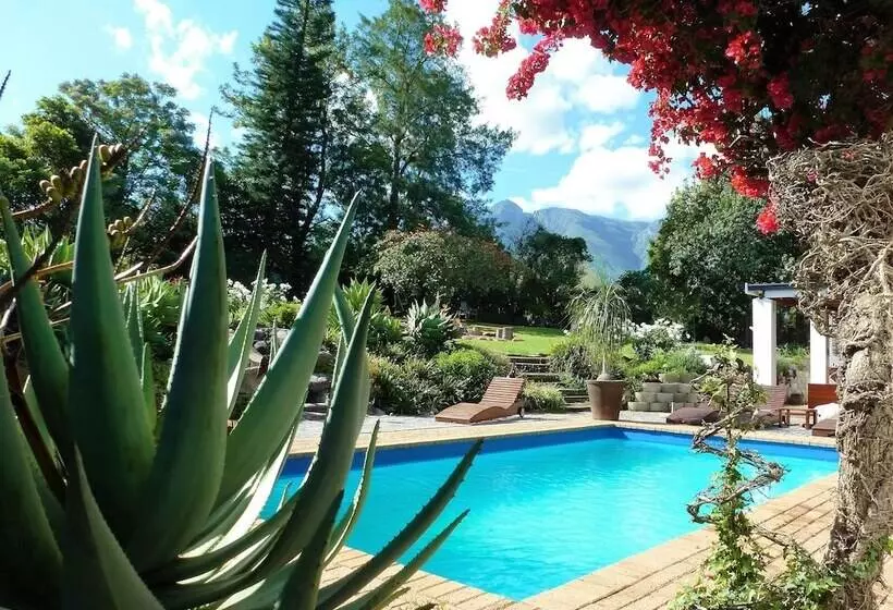 پانسیون Marula Lodge