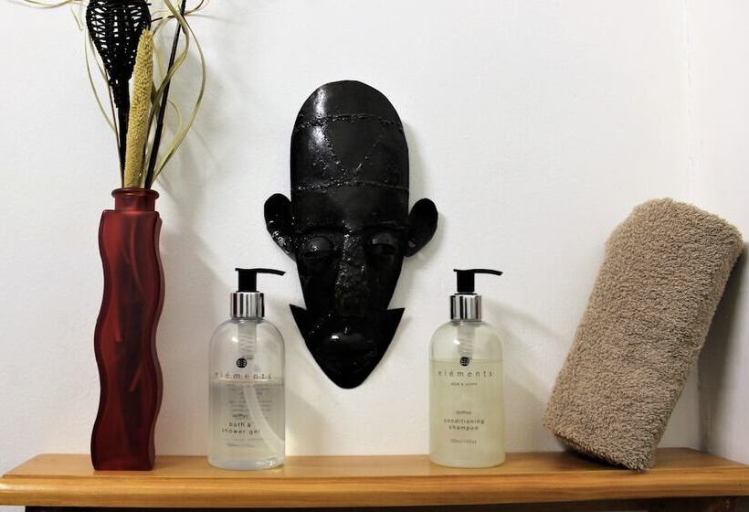 بنسيون Marula Lodge