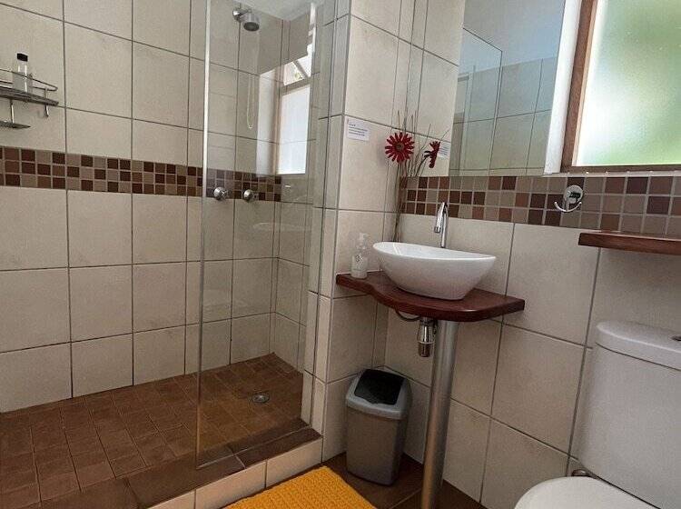 بنسيون Marula Lodge