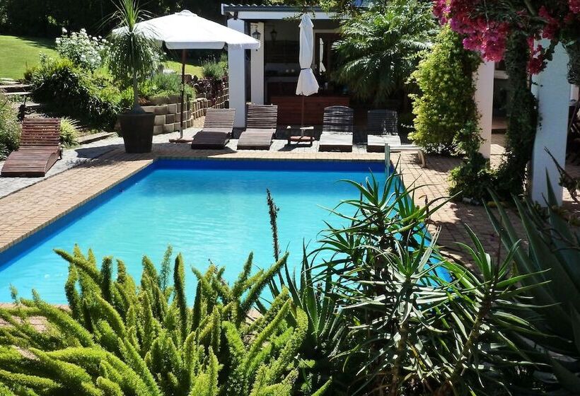 بنسيون Marula Lodge