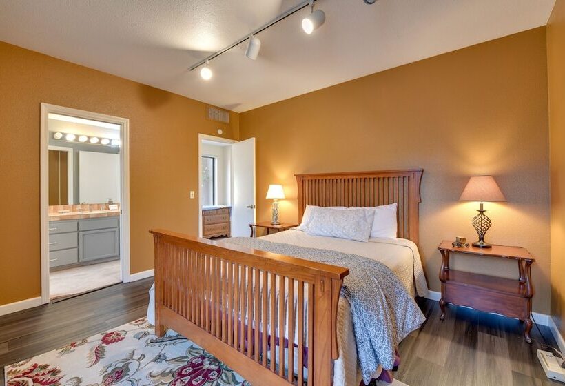 Pet Friendly Borrego Springs Retreat