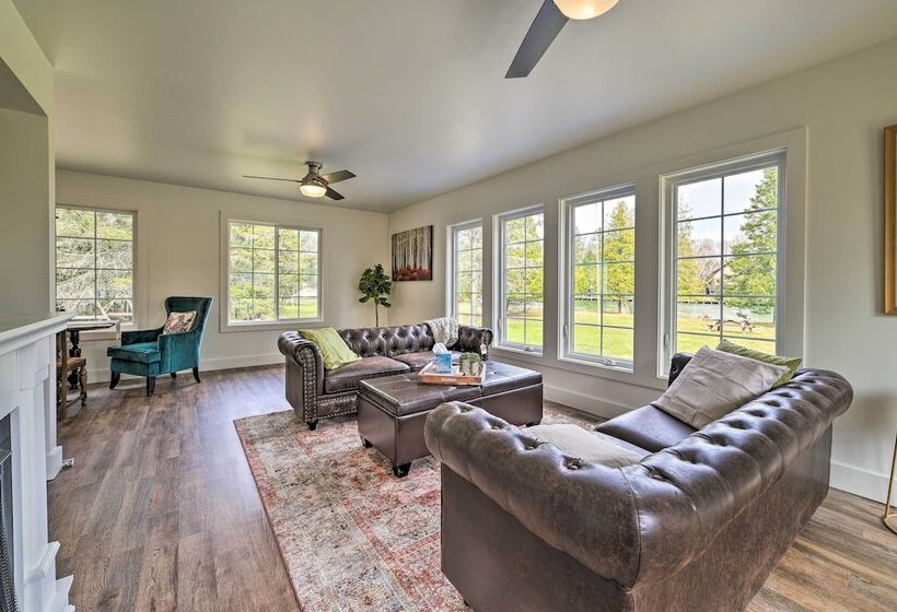 Cabin On Inland Waterway River W/ Boat Dock!