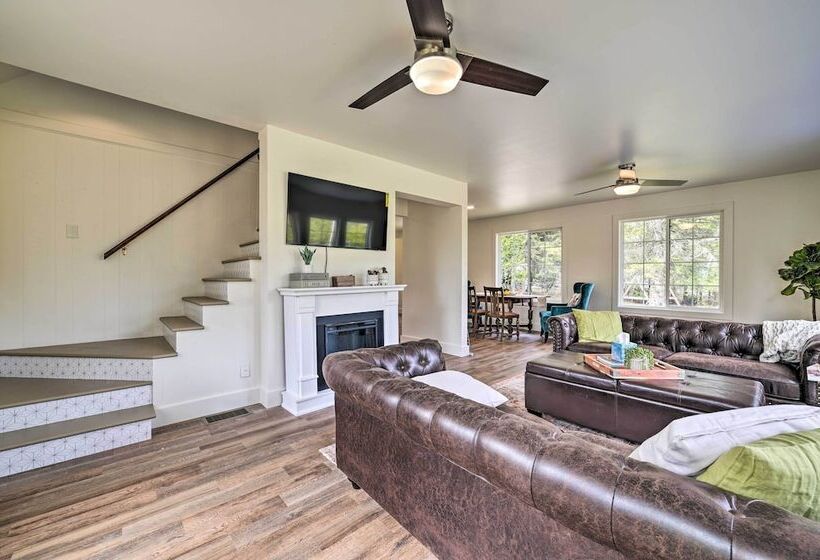 Cabin On Inland Waterway River W/ Boat Dock!