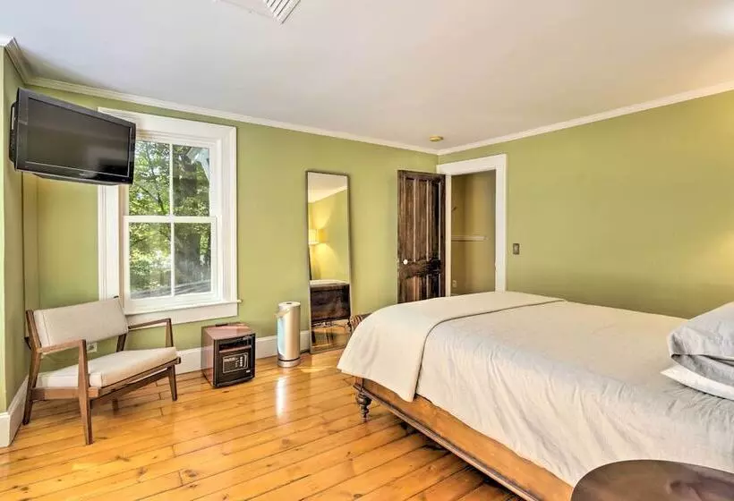 Classic Roxbury Home W/ Picturesque Backyard!