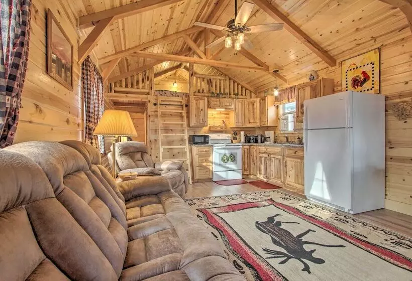 Cozy Augusta Cabin W/ Grill   Walk To Main St