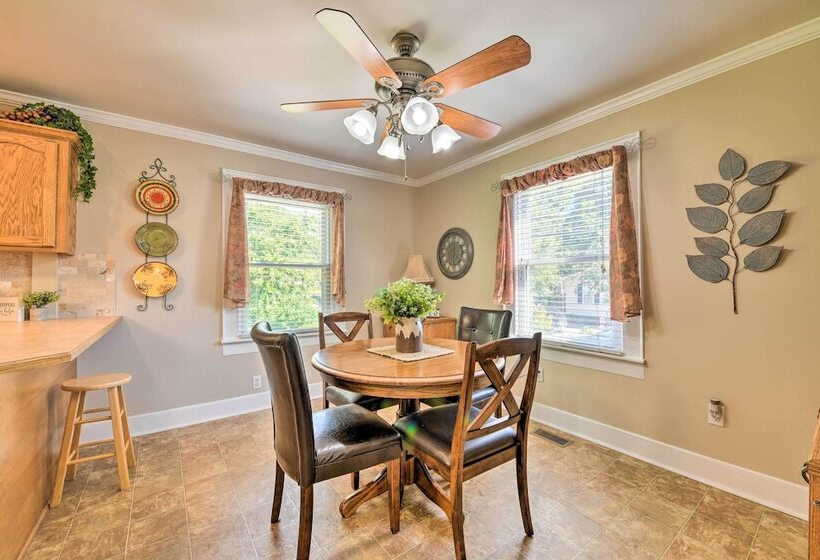 Belmont Retreat ~ 14 Mi To Dtwn Charlotte!