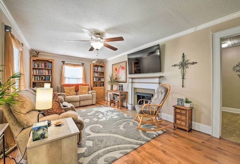 Belmont Retreat ~ 14 Mi To Dtwn Charlotte!