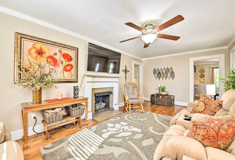 Belmont Retreat ~ 14 Mi To Dtwn Charlotte!