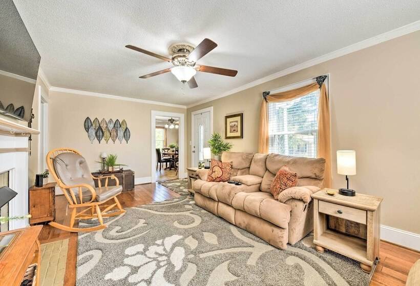 Belmont Retreat ~ 14 Mi To Dtwn Charlotte!