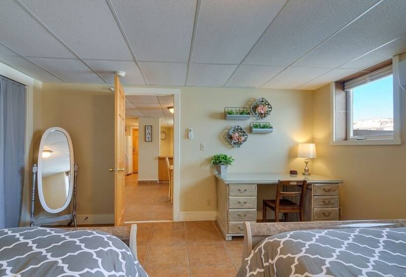 Cozy Historic Home W/ Games, Near Bryce Canyon!