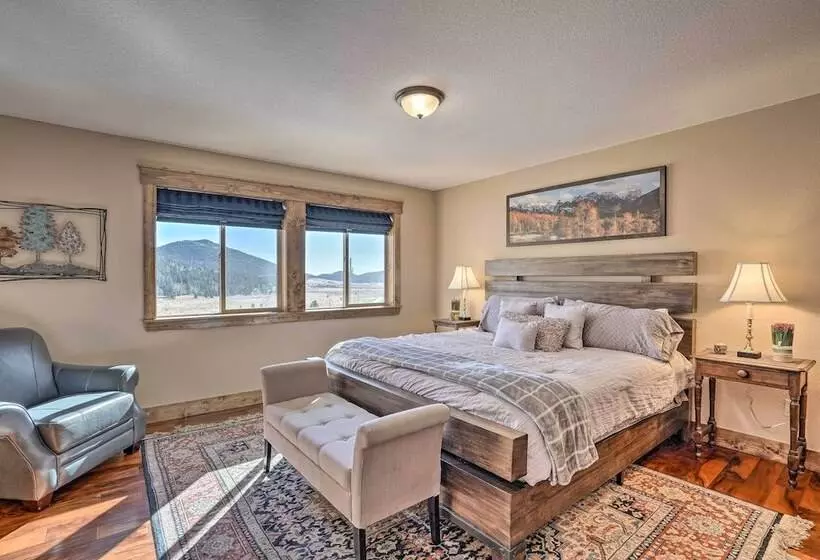 Cripple Creek Retreat W/ Incredible Mtn Views!