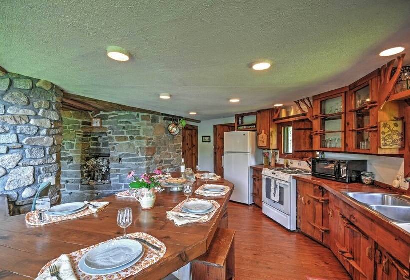 Dragonwood Castle  On Waterfront W/ Stunning View