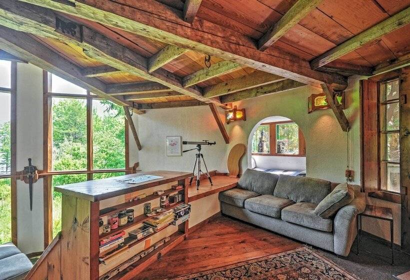 Dragonwood Castle  On Waterfront W/ Stunning View