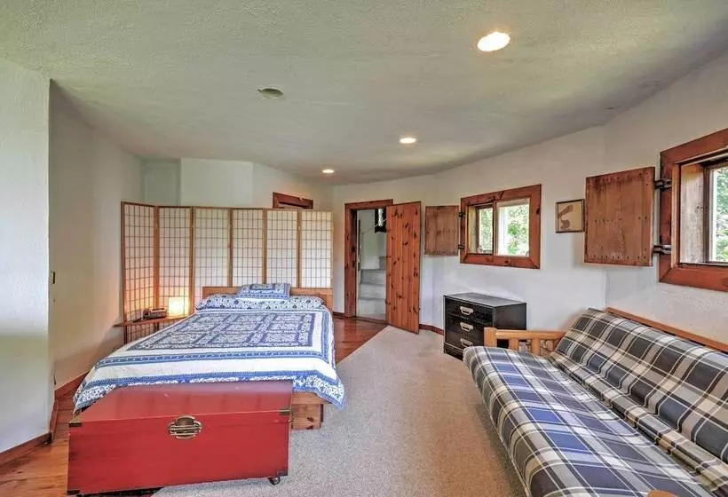 Dragonwood Castle  On Waterfront W/ Stunning View