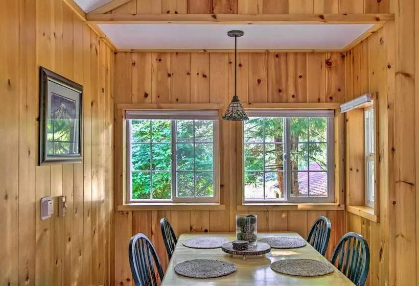 Elk Hideaway:  Ashford Cottage W/ Hot Tub!