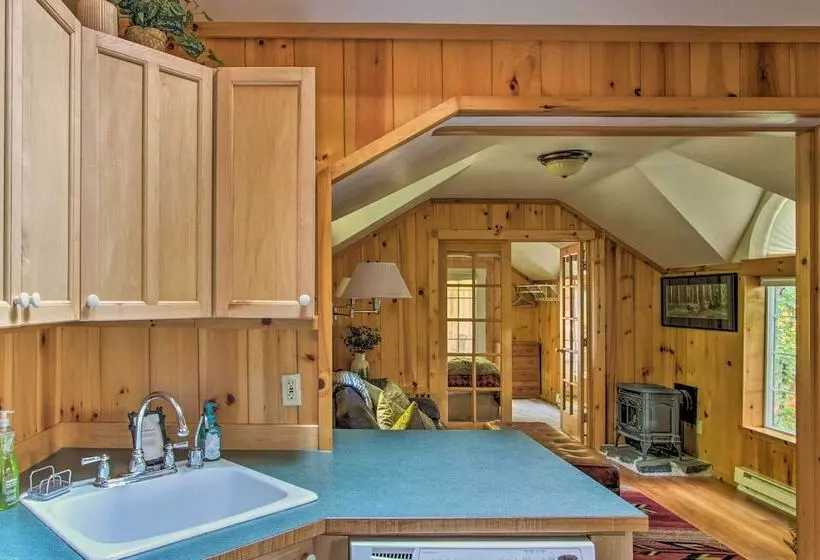 Elk Hideaway:  Ashford Cottage W/ Hot Tub!