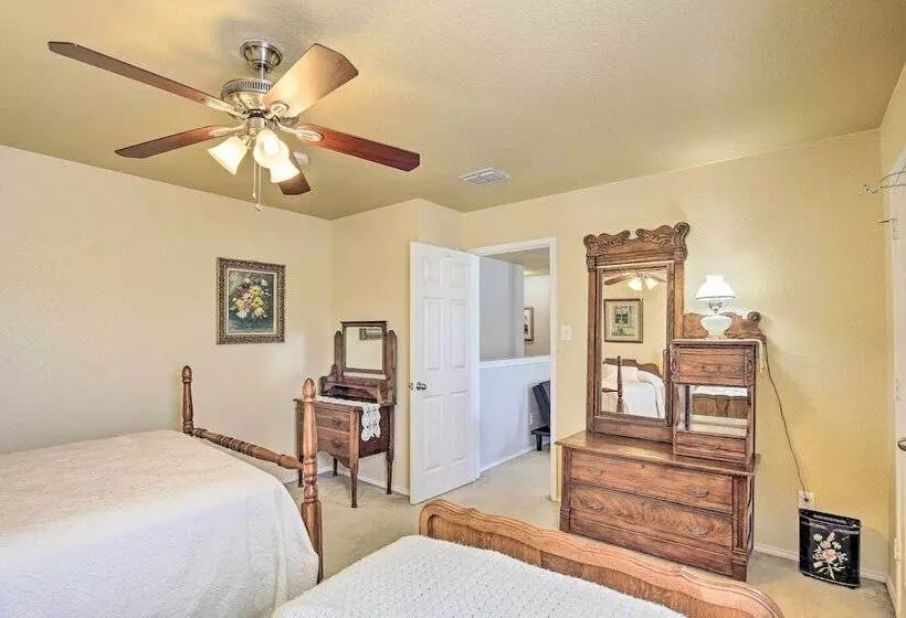 Hill Country Hideaway W/ Game Room & Patio!
