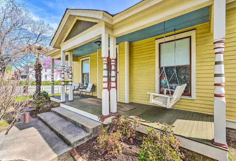 Historic Home Near Downtown Little Rock!