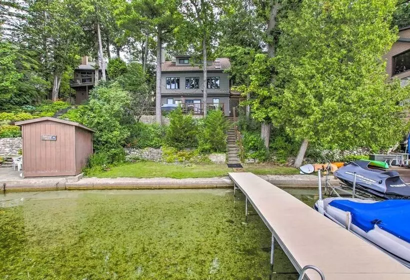 Lakefront Plymouth Cottage W/ Private Hot Tub