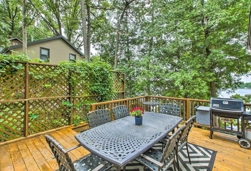 Lakefront Plymouth Cottage W/ Private Hot Tub