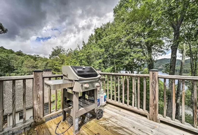 Cashiers Home W/ Outdoor Fireplace & Fire Pit!