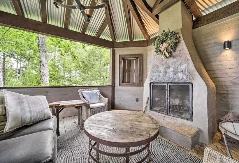 Cashiers Home W/ Outdoor Fireplace & Fire Pit!