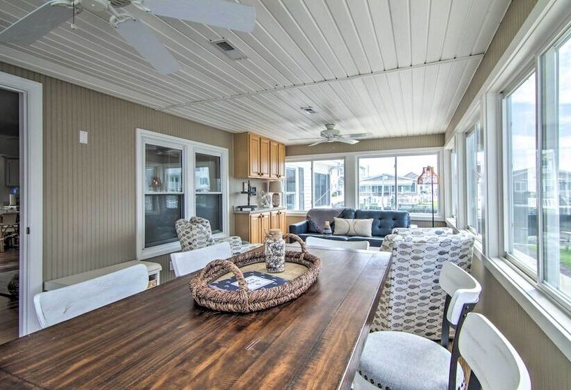 Lovely Fenwick Island Home W/ Fire Pit + Bay Views