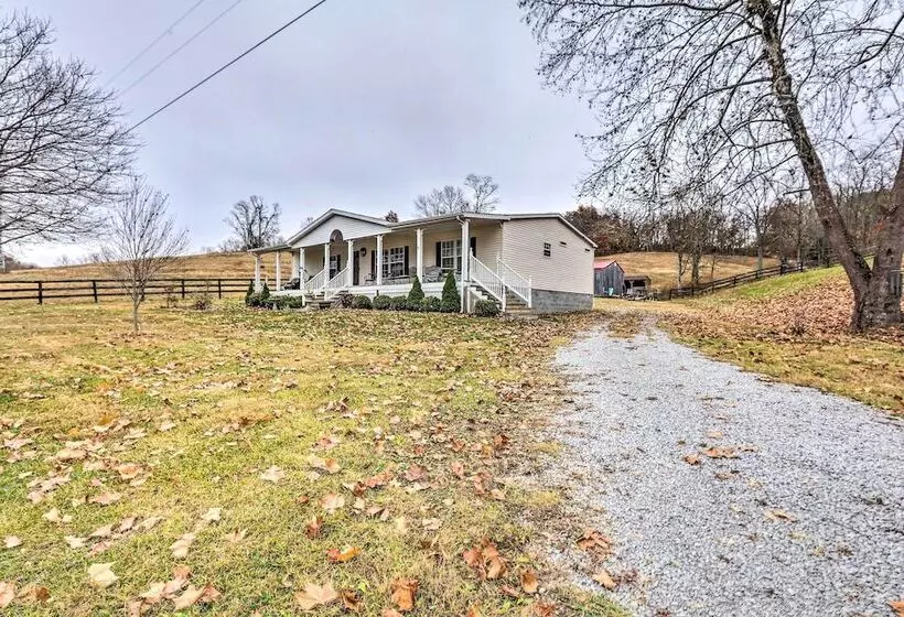 Lovely Sadieville Retreat W/ Deck & Grill!