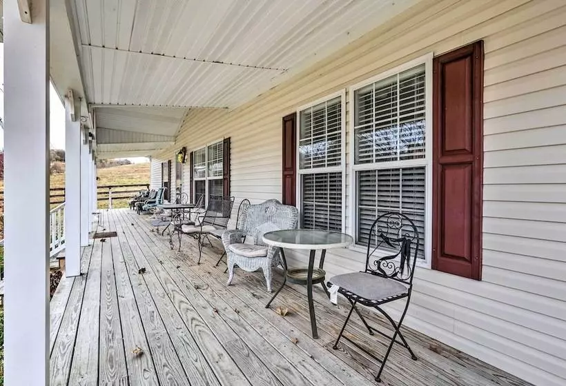 Lovely Sadieville Retreat W/ Deck & Grill!