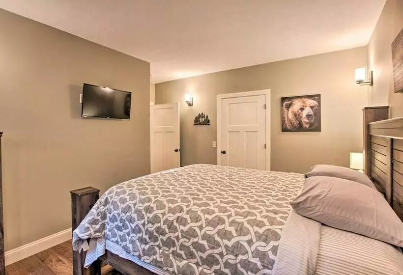 Massanutten Resort Retreat W/ Hot Tub & Game Room!