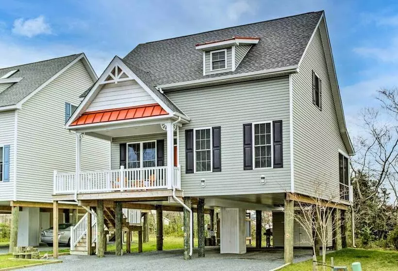 Ocean View Home W/ Grill ~ 4 Mi To Bethany Beach!
